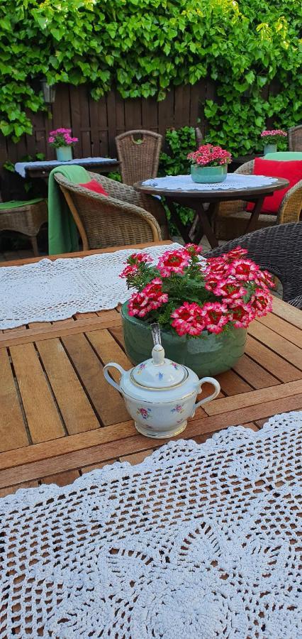 Babie Lato B&B Униейов Екстериор снимка